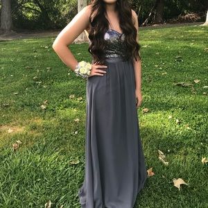 Lovely gray gown used once for homecoming dance